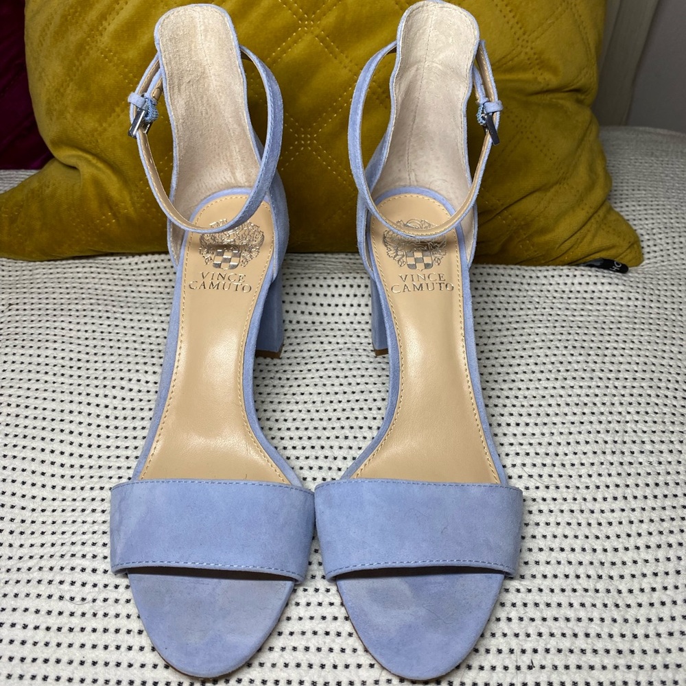 Vince Camuto Corlina Block Sandle size 8 1/2